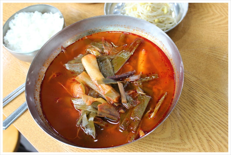 아궁이육개장 이미지