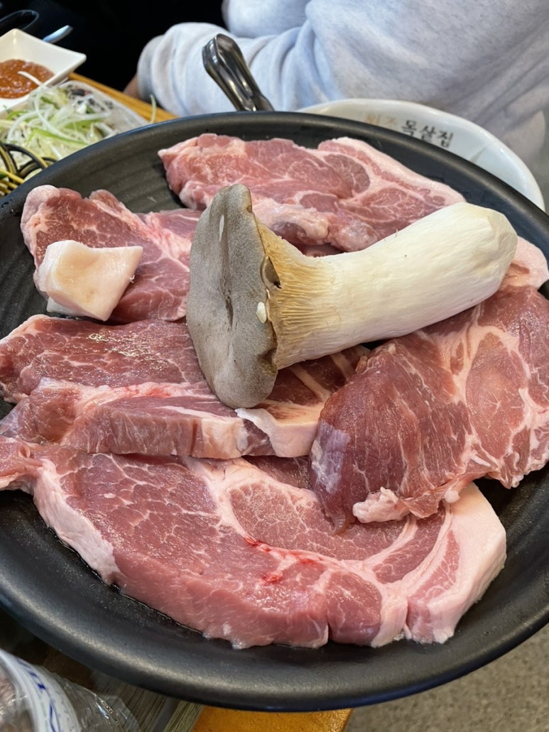 조하영원조목살집 이미지