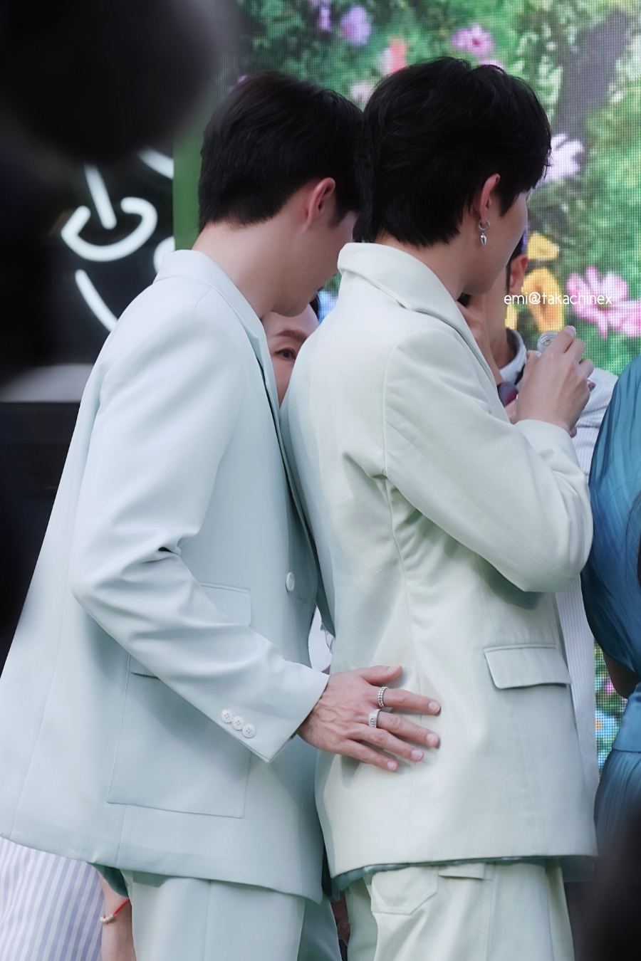 크러쉬온 이미지