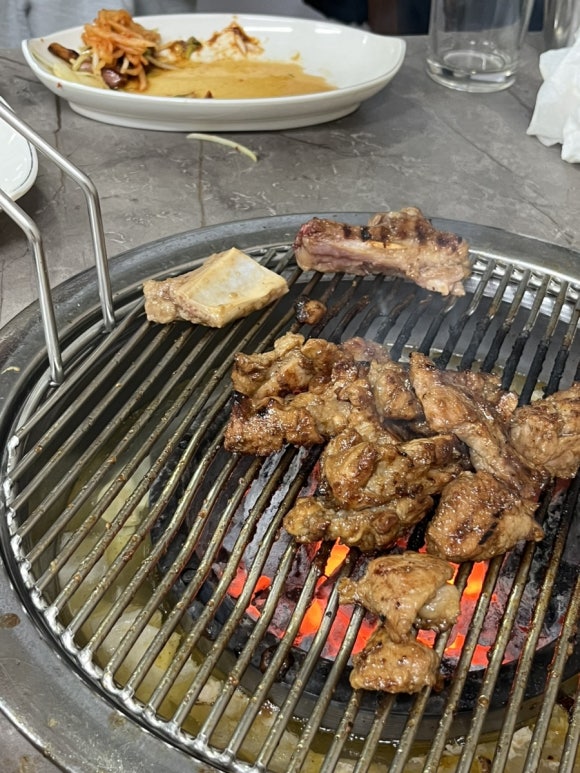 지안네숯불구이 이미지