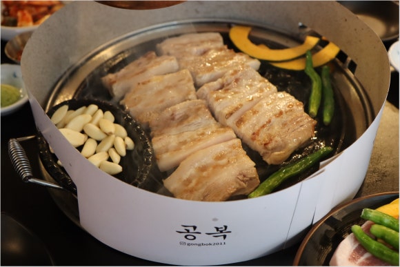 포엔식당 이미지