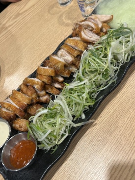 누구나홀딱반한닭반구점 이미지