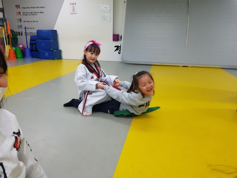 풀잎유치원 이미지