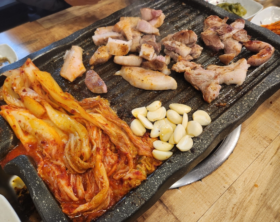 싱싱도야지 이미지