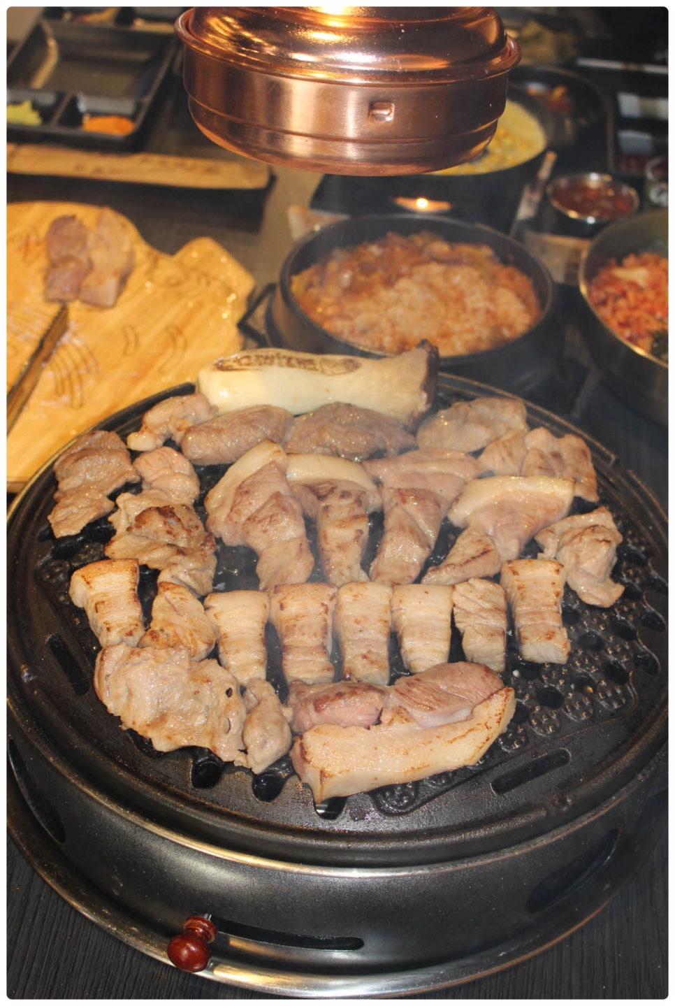 돼지싸다구 이미지
