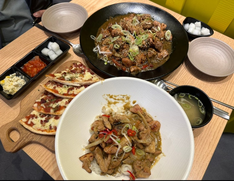 치키치밥 이미지