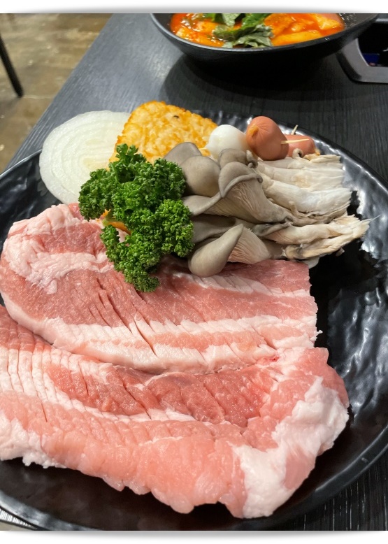 일품왕솥뚜껑 이미지