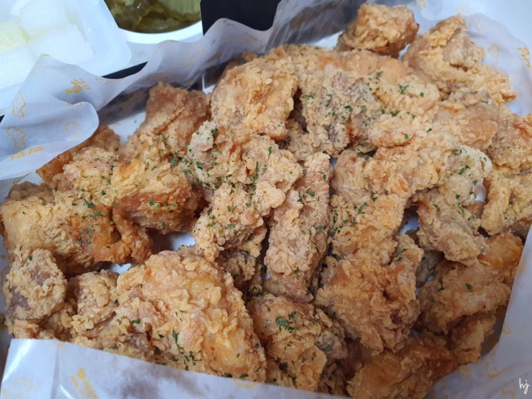 큰손1치킨2피자 금천직영점 사진 3
