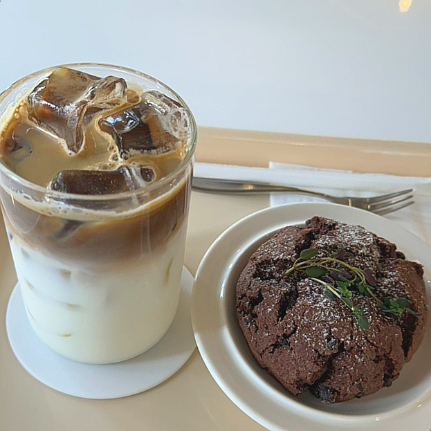 쿠쉬커피 이미지