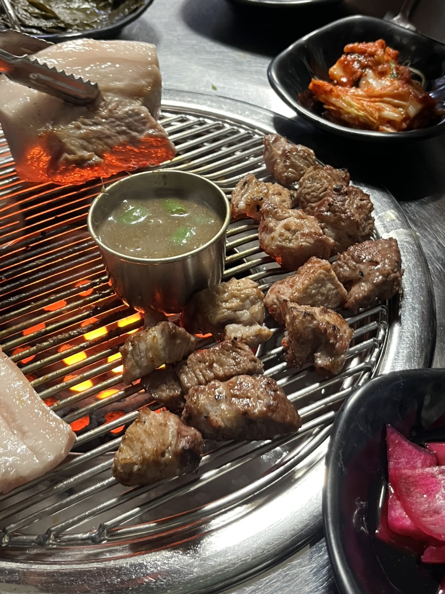 돈삼춘 이미지