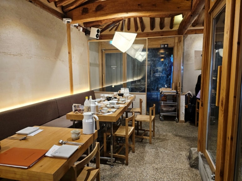 정담은보쌈(주) 이미지