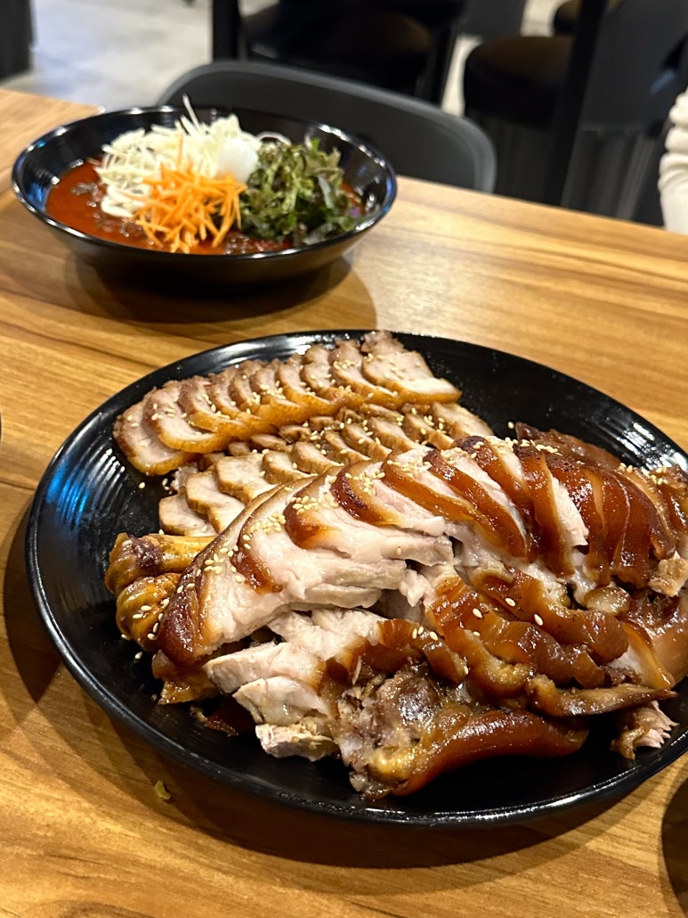 냠냠족발앤보쌈 이미지