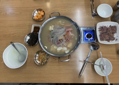 아찌부대찌개 이미지