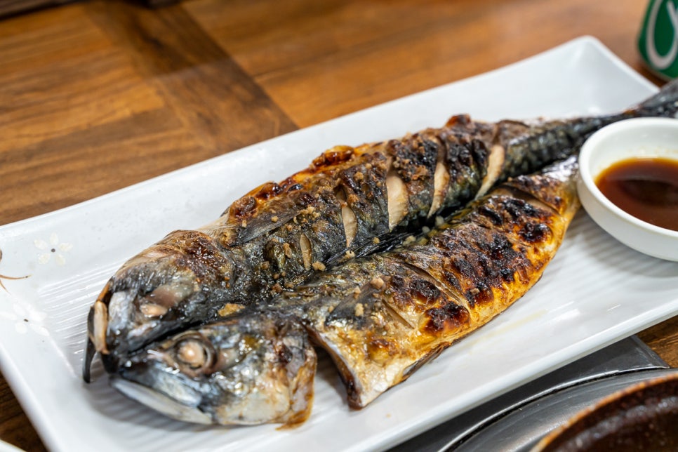 홀릭식당 이미지