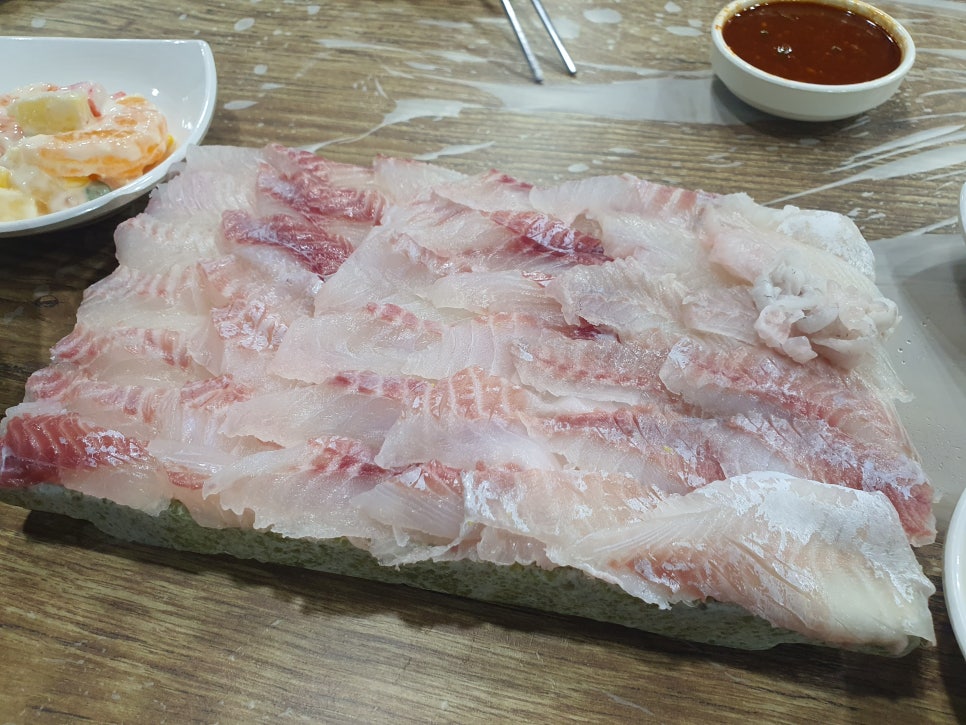 용호네횟집 이미지