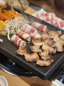 묵은지삼겹살꿀꿀이네 이미지
