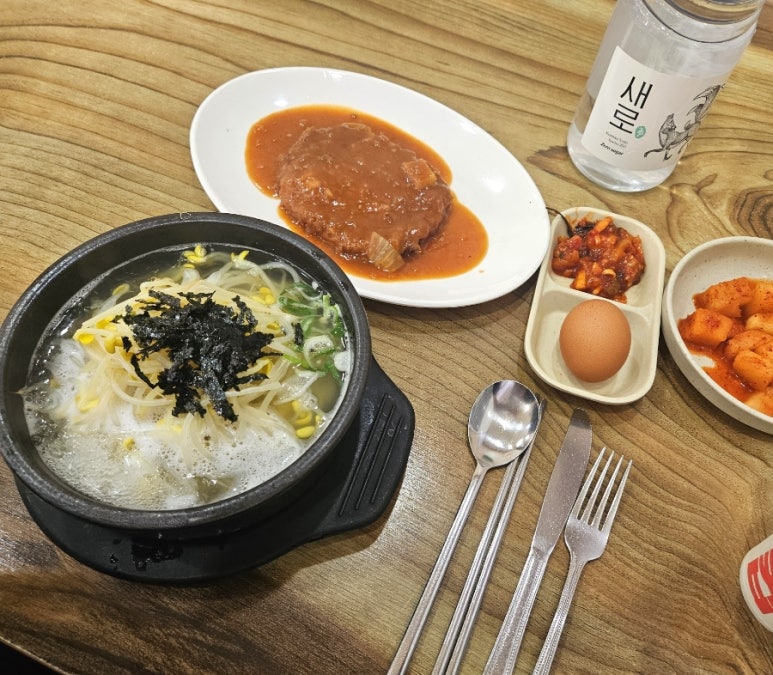 24시 전주명품 콩나물국밥 이미지