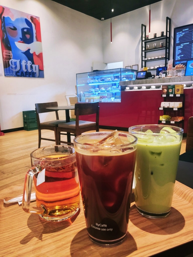 일리카페AK& 이미지
