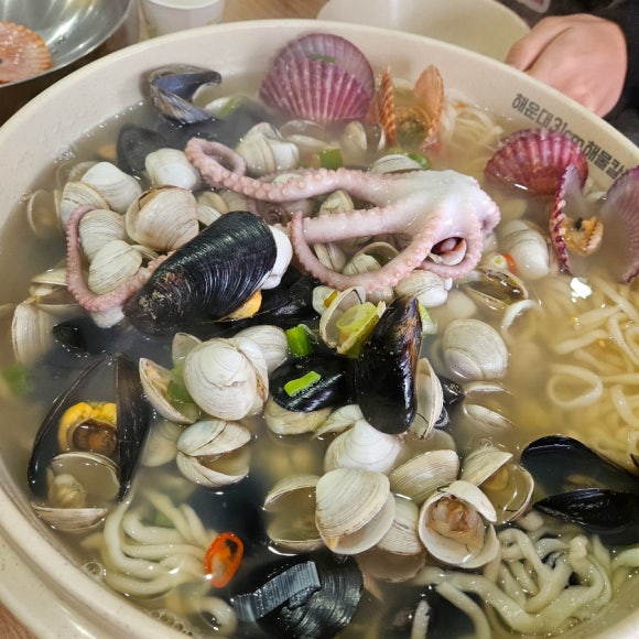 31CM해물칼국수 이미지