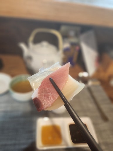 심야참치 이미지