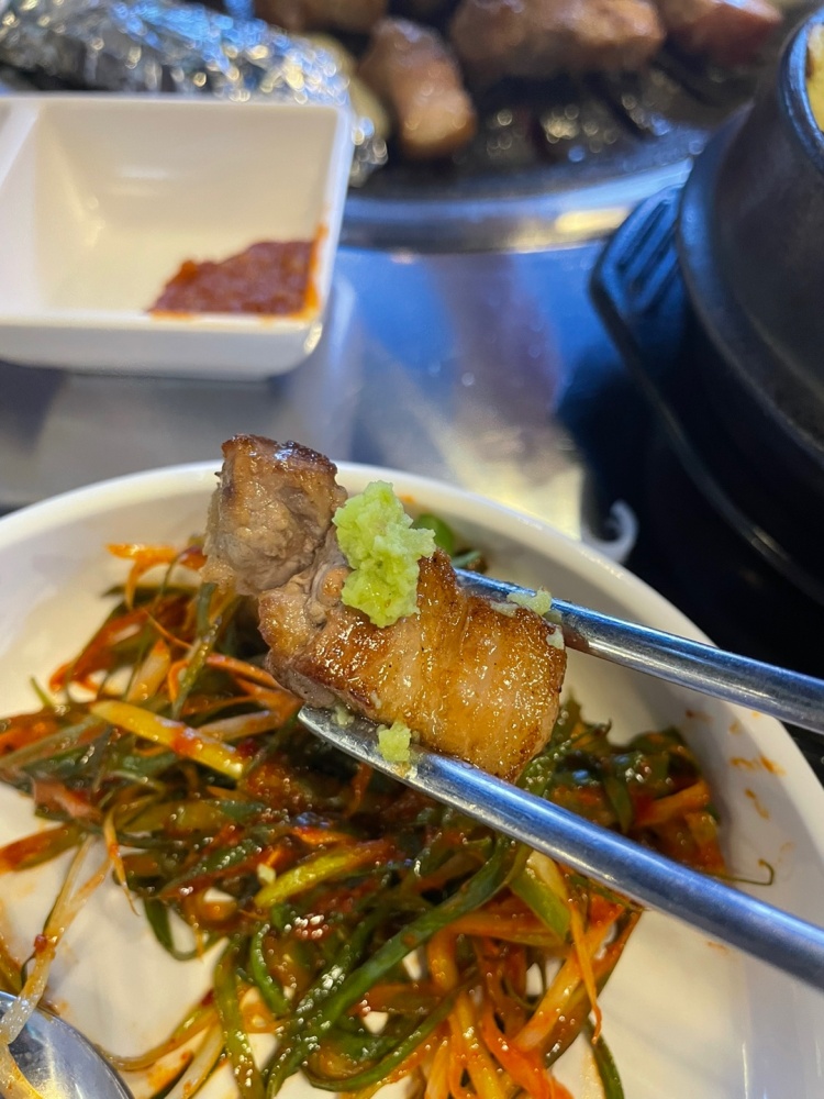 고기퍼주는김치찌개&찜첨단 이미지