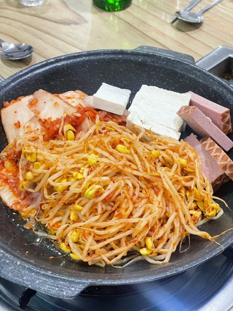 흑돼지참숯불구이50번길 이미지