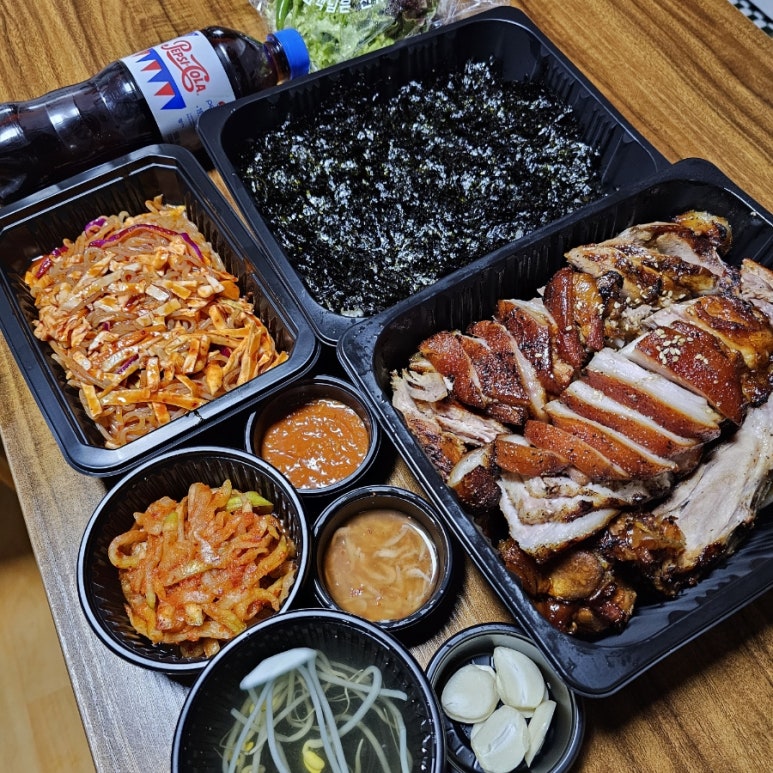 숯불구이족발 꾸이족 이미지