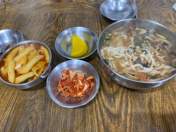 성흥분식 이미지