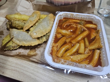 꼬꼬분식 이미지