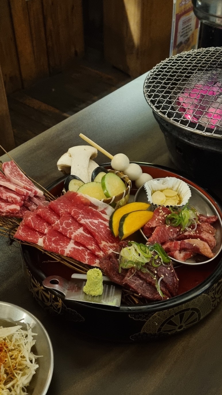 모스레코즈앤커피 이미지