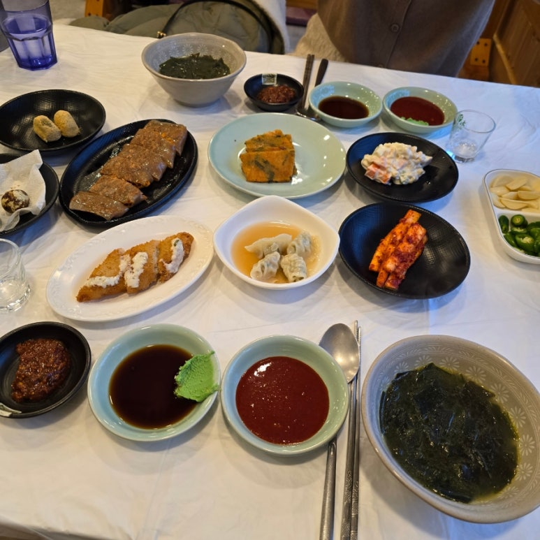 돌고래어묵 이미지
