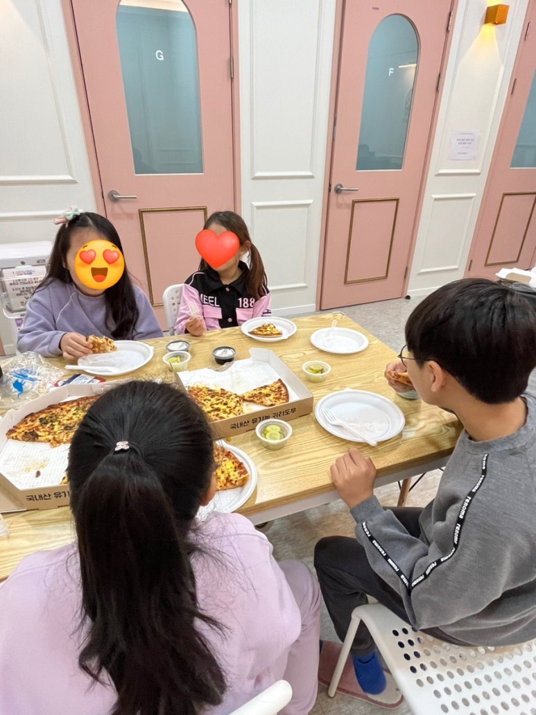 르블루피자매교점 이미지