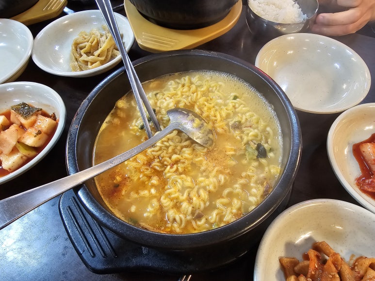 이공냉면 이미지