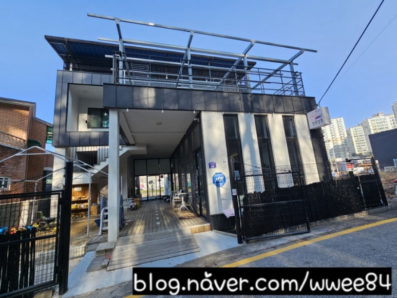 알퐁달퐁드로잉카페 이미지