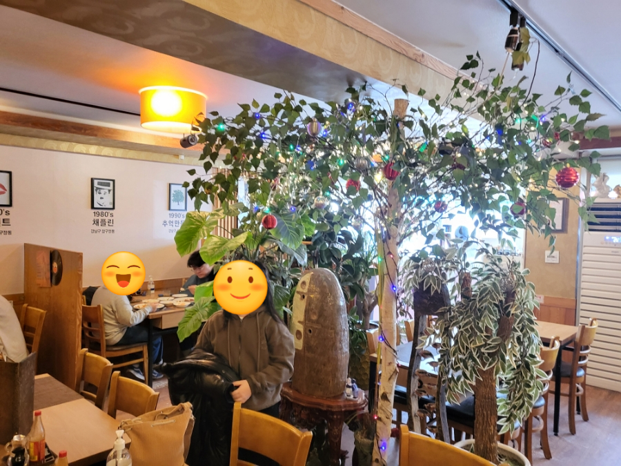 채플린돈까스 이미지