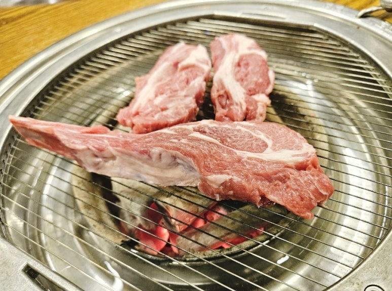 마야생양고기식육식당 이미지