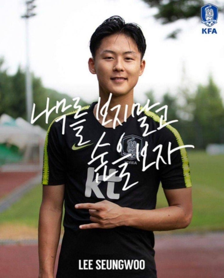 나오늘머리한다 이미지