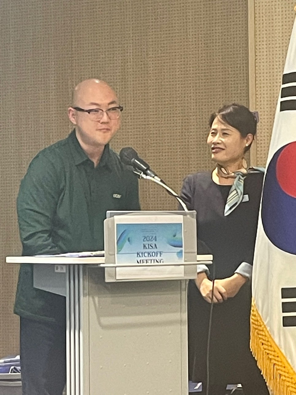미스틱브로 이미지