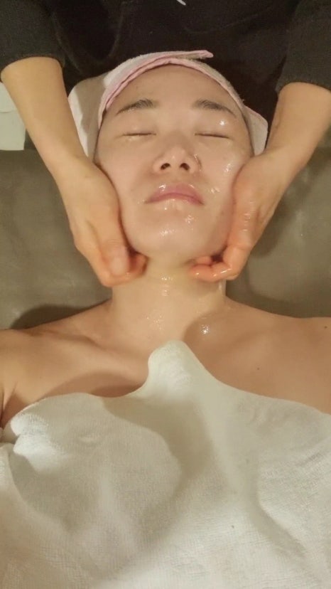 와이씨 손 이미지