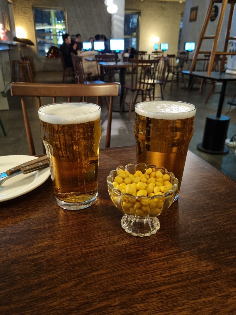 2층맥줏집 이미지