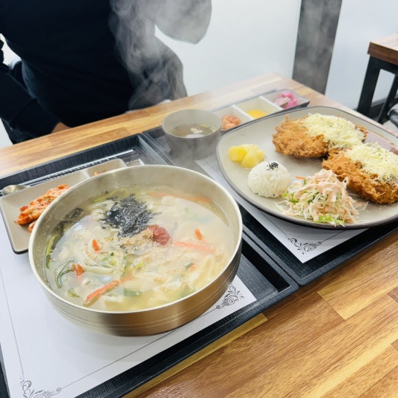 할리스완주삼봉점 이미지