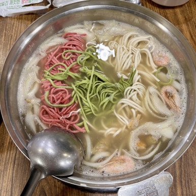 윤지네칼국수 이미지