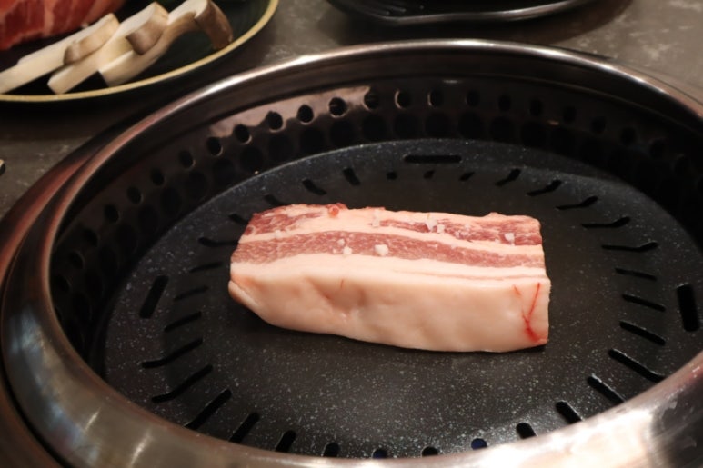 한돈곳간 이미지