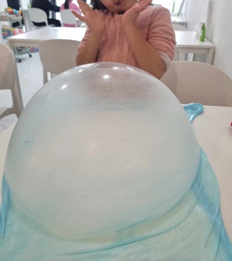 개구쟁이슬라임 이미지