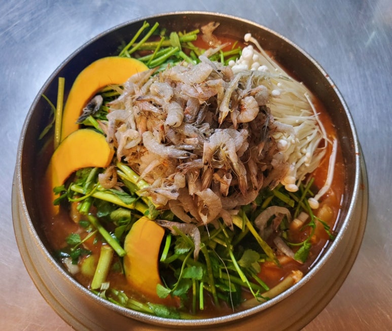 상마리어탕국수 이미지