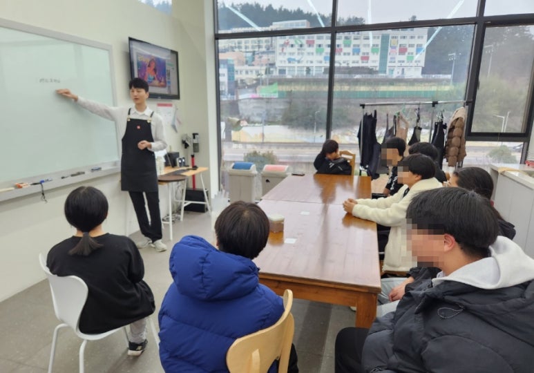 칼리고바리스타학원 이미지