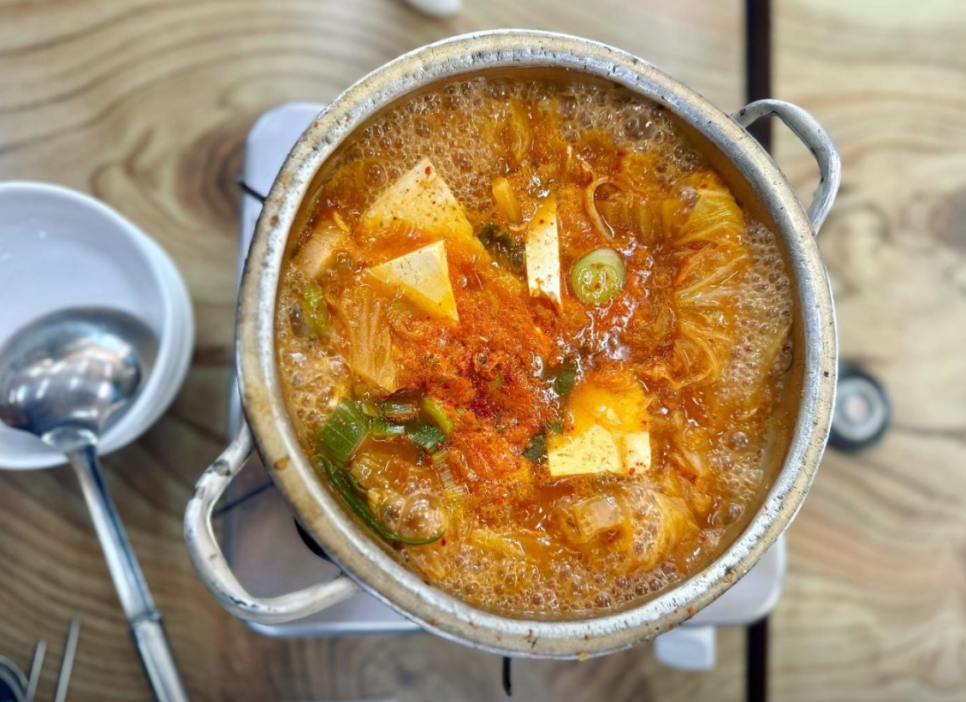 신성정육식당&김치찌개 이미지
