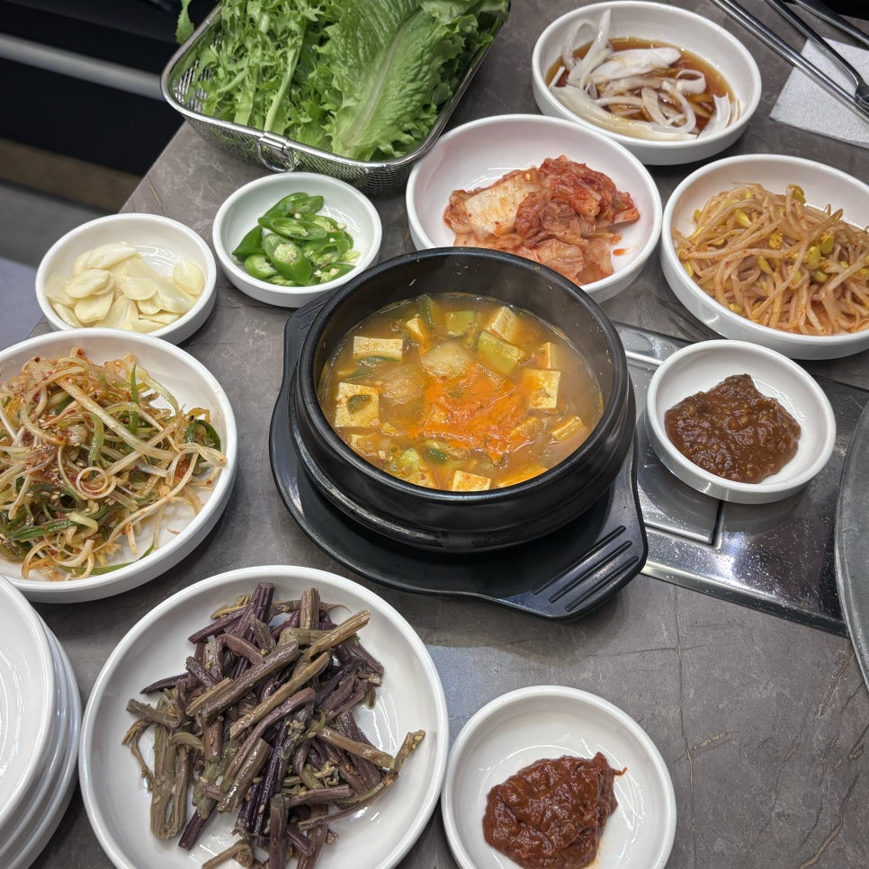 녹차 먹은 돼지 사진 5