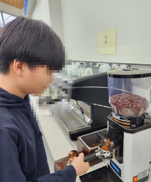 칼리고바리스타학원 이미지
