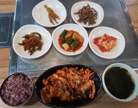 우돈네 이미지